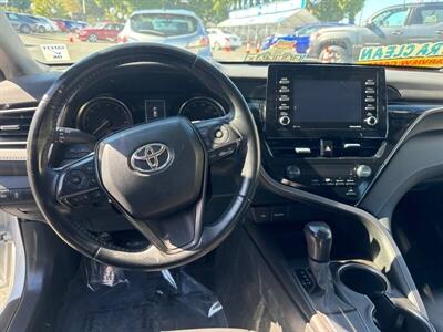 2021 Toyota Camry SE   - Photo 8 - Pittsburg, CA 94565-2812