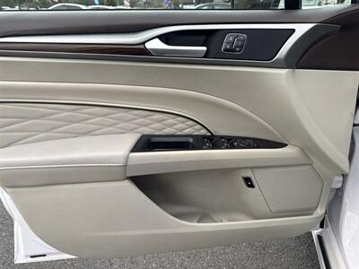 2017 Ford Fusion Hybrid Platinum - Photo 14 - Pittsburg, CA 94565-2812