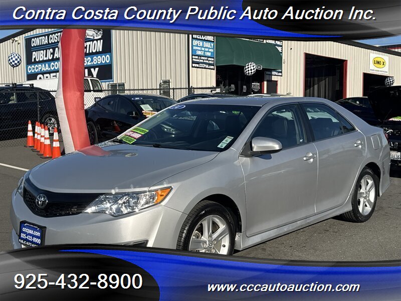 2014 Toyota Camry SE   - Photo 1 - Pittsburg, CA 94565-2812