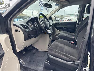 2017 Dodge Grand Caravan SE   - Photo 3 - Pittsburg, CA 94565-2812