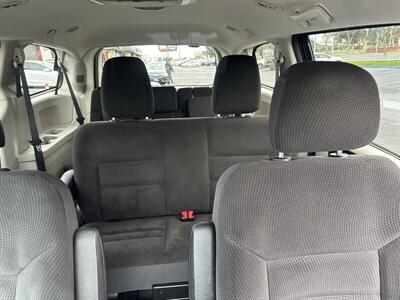 2017 Dodge Grand Caravan SE   - Photo 16 - Pittsburg, CA 94565-2812