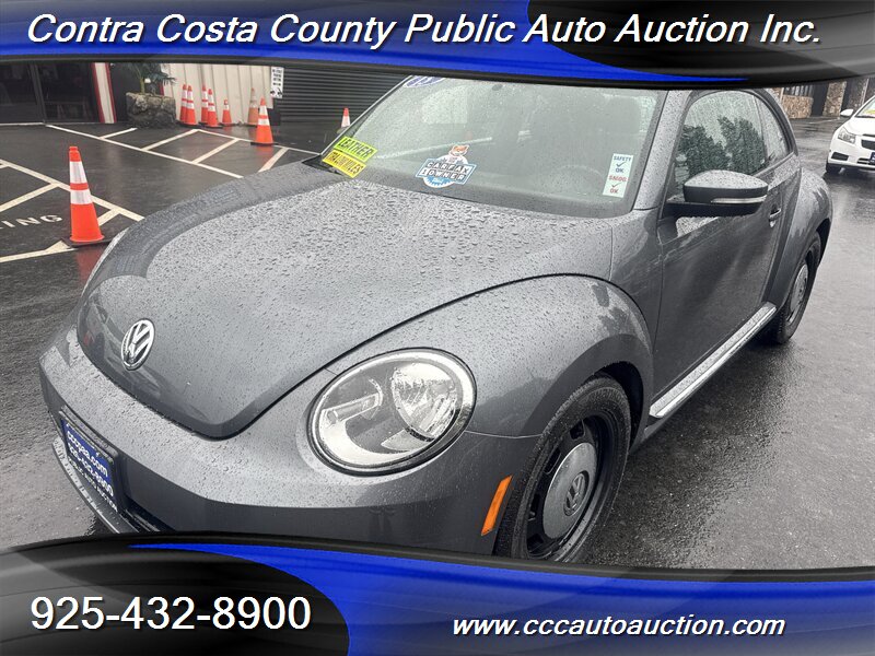 2013 Volkswagen Beetle 2.5's photo