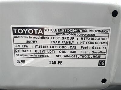 2017 Toyota RAV4 Platinum   - Photo 34 - Pittsburg, CA 94565