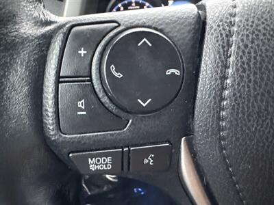 2017 Toyota RAV4 Platinum   - Photo 5 - Pittsburg, CA 94565