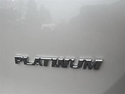 2017 Toyota RAV4 Platinum   - Photo 25 - Pittsburg, CA 94565