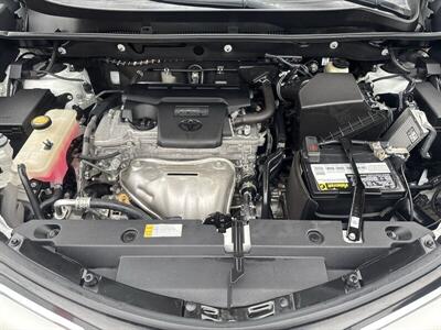 2017 Toyota RAV4 Platinum   - Photo 32 - Pittsburg, CA 94565