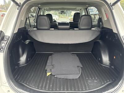 2017 Toyota RAV4 Platinum   - Photo 22 - Pittsburg, CA 94565