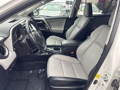2017 Toyota RAV4 Platinum   - Photo 3 - Pittsburg, CA 94565