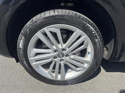 2019 Audi Q5 quattro Premium Plus   - Photo 16 - Pittsburg, CA 94565