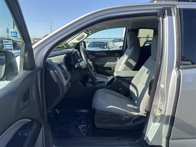 2015 Chevrolet Colorado Work Truck   - Photo 7 - Pittsburg, CA 94565