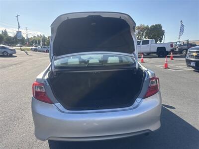2012 Toyota Camry LE   - Photo 18 - Pittsburg, CA 94565-2812