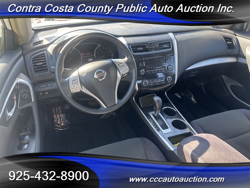 2013 Nissan Altima 2.5 S  