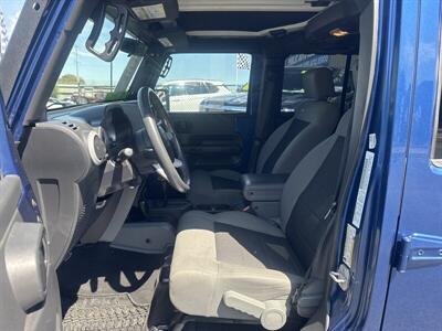 2010 Jeep Wrangler Sahara   - Photo 4 - Pittsburg, CA 94565-2812