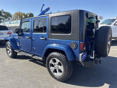 2010 Jeep Wrangler Sahara   - Photo 14 - Pittsburg, CA 94565-2812