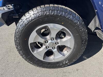 2010 Jeep Wrangler Sahara   - Photo 12 - Pittsburg, CA 94565-2812