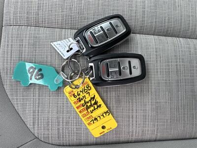 2017 Chrysler Pacifica Hybrid Touring Plus   - Photo 31 - Pittsburg, CA 94565-2812