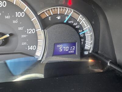 2012 Toyota Camry SE   - Photo 12 - Pittsburg, CA 94565-2812