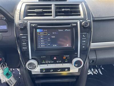 2012 Toyota Camry SE   - Photo 13 - Pittsburg, CA 94565-2812