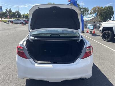 2012 Toyota Camry SE   - Photo 17 - Pittsburg, CA 94565-2812