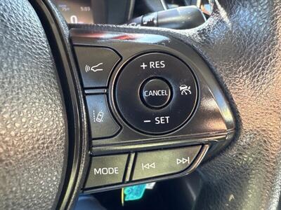 2021 Toyota Corolla LE   - Photo 12 - Pittsburg, CA 94565-2812