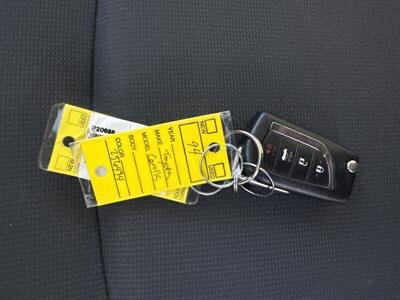 2021 Toyota Corolla LE   - Photo 21 - Pittsburg, CA 94565-2812