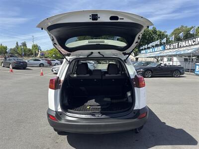 2013 Toyota RAV4 XLE   - Photo 19 - Pittsburg, CA 94565