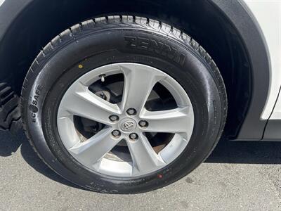 2013 Toyota RAV4 XLE   - Photo 13 - Pittsburg, CA 94565