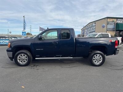 2011 GMC Sierra 2500 SLT   - Photo 3 - Pittsburg, CA 94565-2812