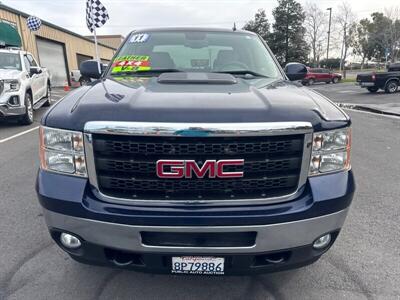 2011 GMC Sierra 2500 SLT   - Photo 19 - Pittsburg, CA 94565-2812