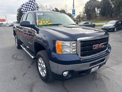 2011 GMC Sierra 2500 SLT   - Photo 18 - Pittsburg, CA 94565-2812