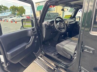 2012 Jeep Wrangler Sport   - Photo 6 - Pittsburg, CA 94565-2812