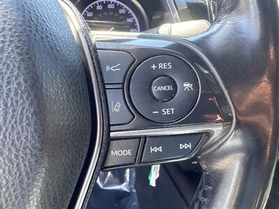 2021 Toyota Camry SE   - Photo 9 - Pittsburg, CA 94565-2812