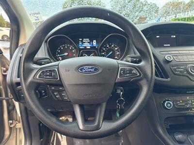 2018 Ford Focus SE - Photo 4 - Pittsburg, CA 94565-2812
