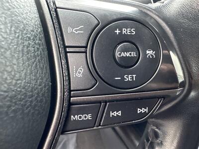 2021 Toyota Camry SE   - Photo 7 - Pittsburg, CA 94565-2812