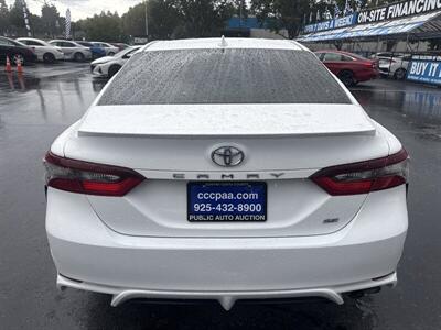 2021 Toyota Camry SE   - Photo 16 - Pittsburg, CA 94565-2812