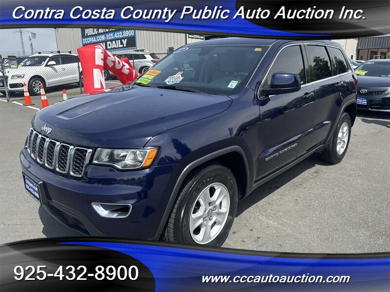 2017 Jeep Grand Cherokee Laredo E's photo