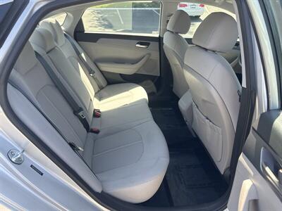 2018 Hyundai SONATA Eco   - Photo 23 - Pittsburg, CA 94565