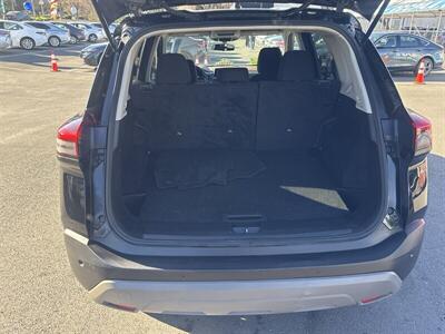 2023 Nissan Rogue S - Photo 20 - Pittsburg, CA 94565-2812