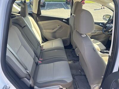 2015 Ford C-MAX Hybrid SE - Photo 19 - Pittsburg, CA 94565