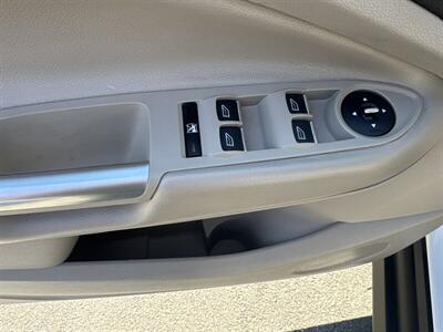 2015 Ford C-MAX Hybrid SE - Photo 9 - Pittsburg, CA 94565