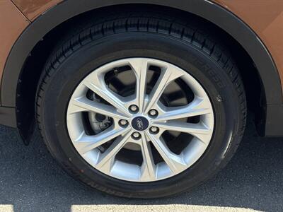 2017 Ford Escape SE - Photo 5 - Pittsburg, CA 94565