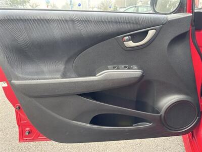 2011 Honda Fit Sport   - Photo 7 - Pittsburg, CA 94565