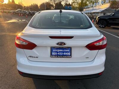 2014 Ford Focus SE   - Photo 5 - Pittsburg, CA 94565-2812