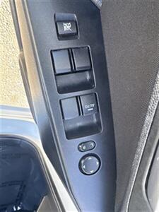 2012 Mazda Mazda3 i Touring - Photo 10 - Pittsburg, CA 94565-2812