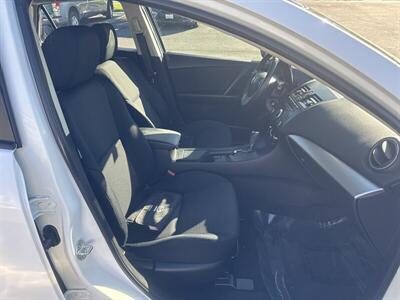 2012 Mazda Mazda3 i Touring - Photo 22 - Pittsburg, CA 94565-2812