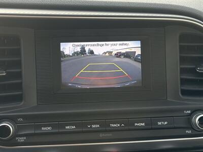2020 Hyundai ELANTRA SE   - Photo 14 - Pittsburg, CA 94565
