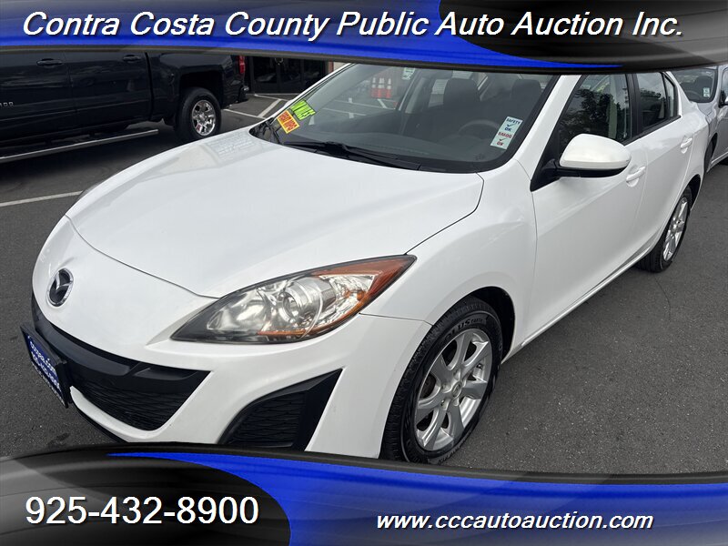 2011 Mazda Mazda3 i Touring  