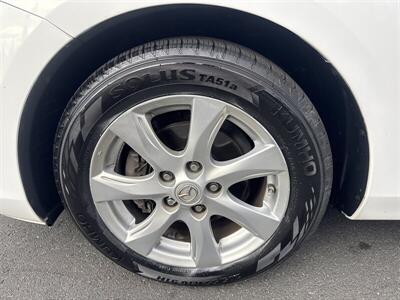 2011 Mazda Mazda3 i Touring - Photo 12 - Pittsburg, CA 94565-2812