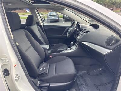 2011 Mazda Mazda3 i Touring - Photo 23 - Pittsburg, CA 94565-2812