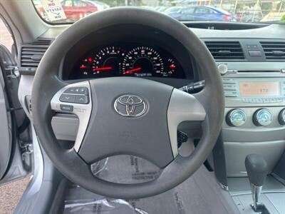 2007 Toyota Camry LE V6   - Photo 9 - Pittsburg, CA 94565-2812